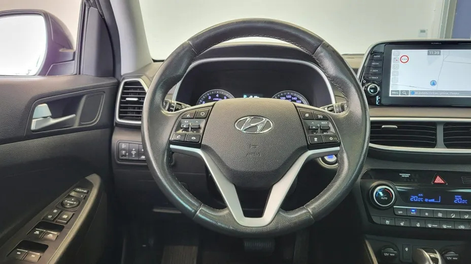 HYUNDAI Tucson -