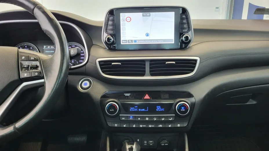 HYUNDAI Tucson -