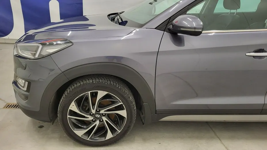 HYUNDAI Tucson -