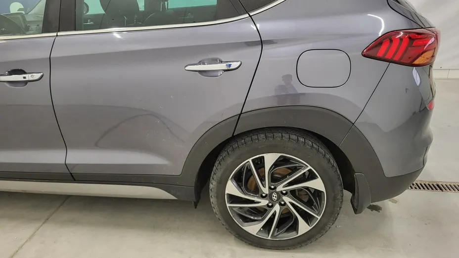 HYUNDAI Tucson -