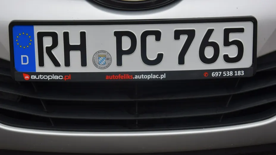 HYUNDAI i30 -