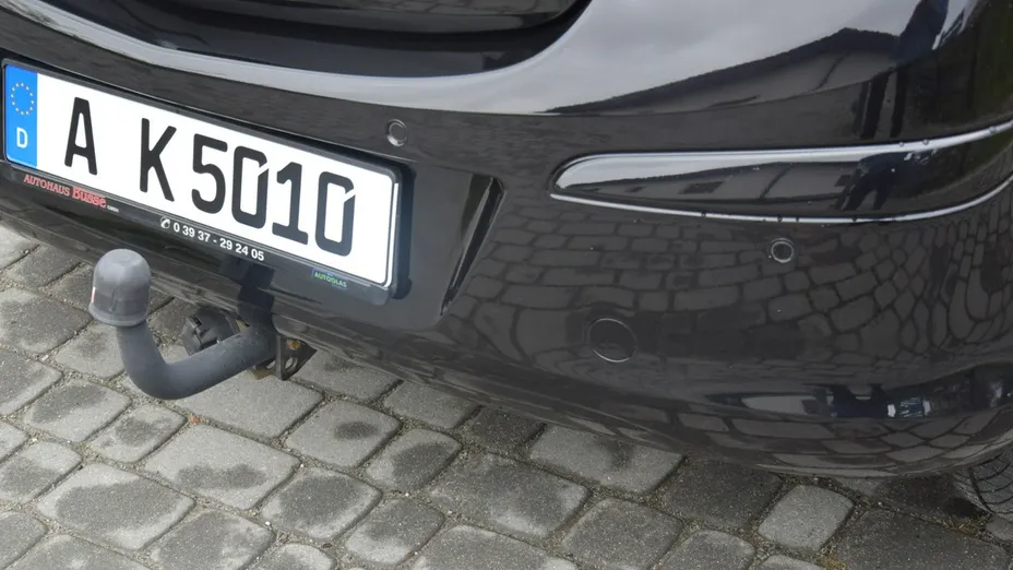 OPEL Corsa -