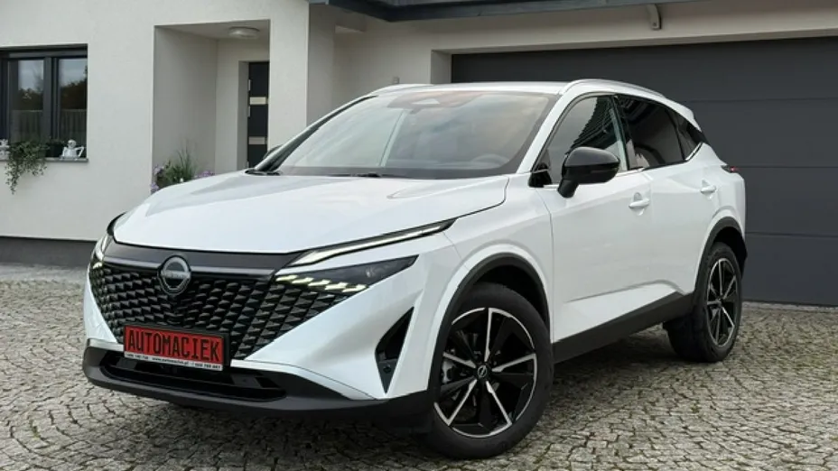 NISSAN Qashqai -