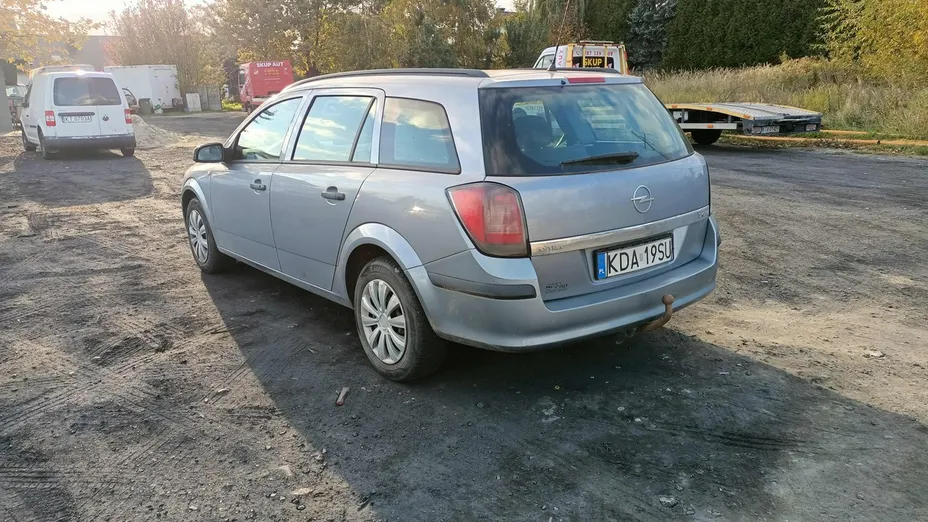 OPEL Astra -