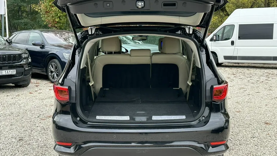 INFINITI QX60 -