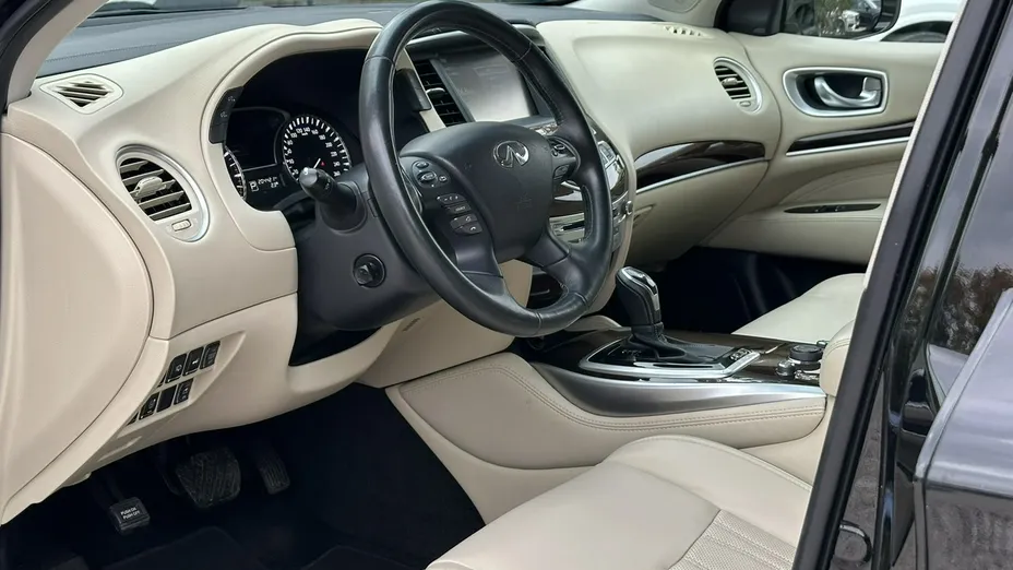 INFINITI QX60 -