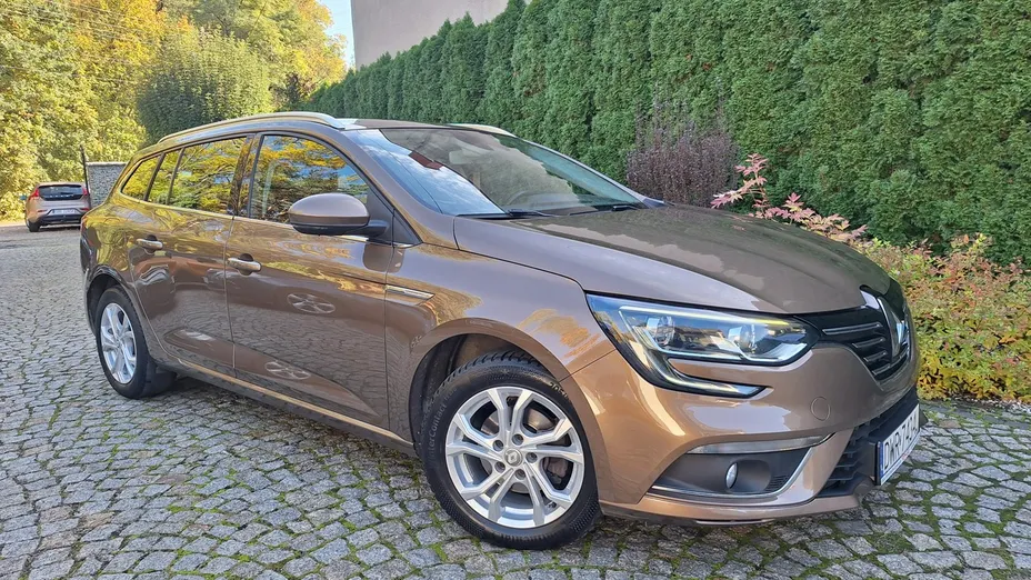 RENAULT Megane -