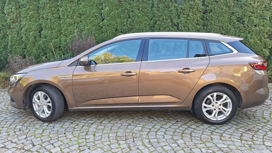 RENAULT Megane -