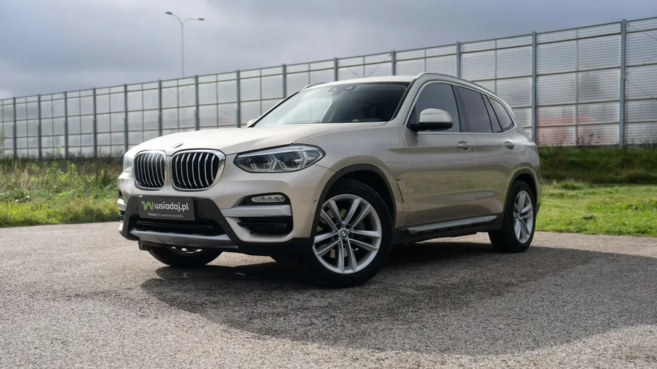 BMW X3 -