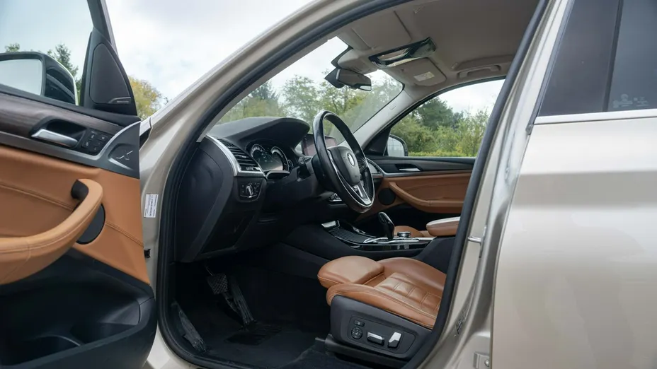 BMW X3 -