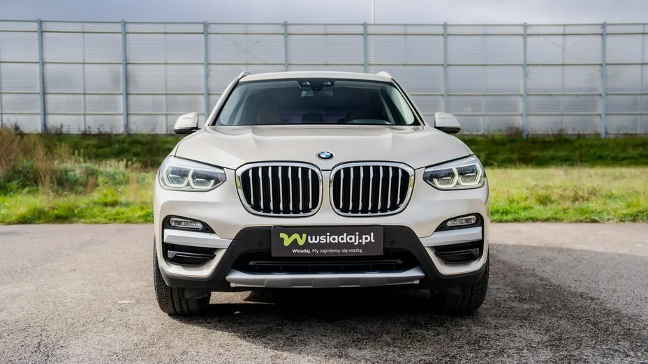 BMW X3 -
