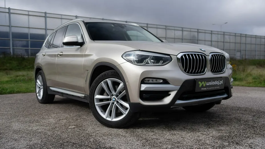 BMW X3 -