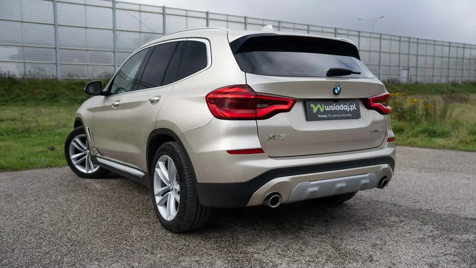 BMW X3 -