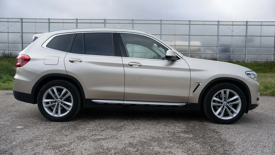 BMW X3 -