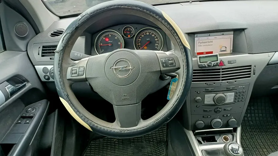 OPEL Astra -