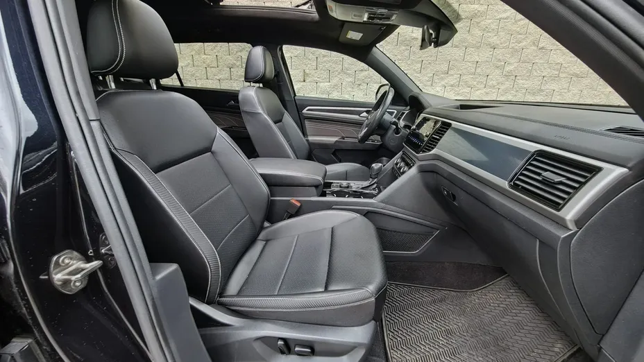 VOLKSWAGEN Atlas -