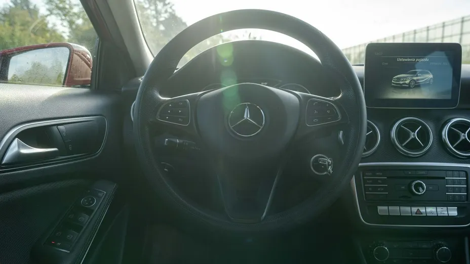 MERCEDES-BENZ A Klasa -