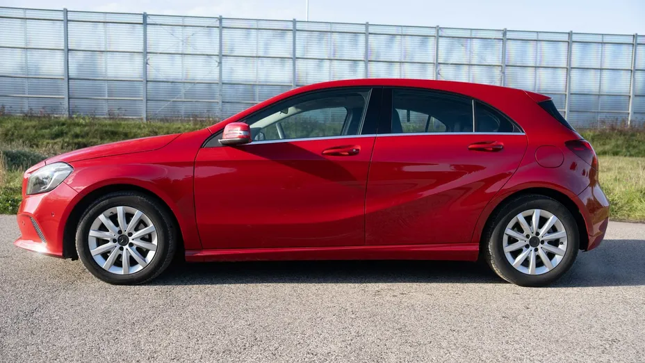 MERCEDES-BENZ A Klasa -