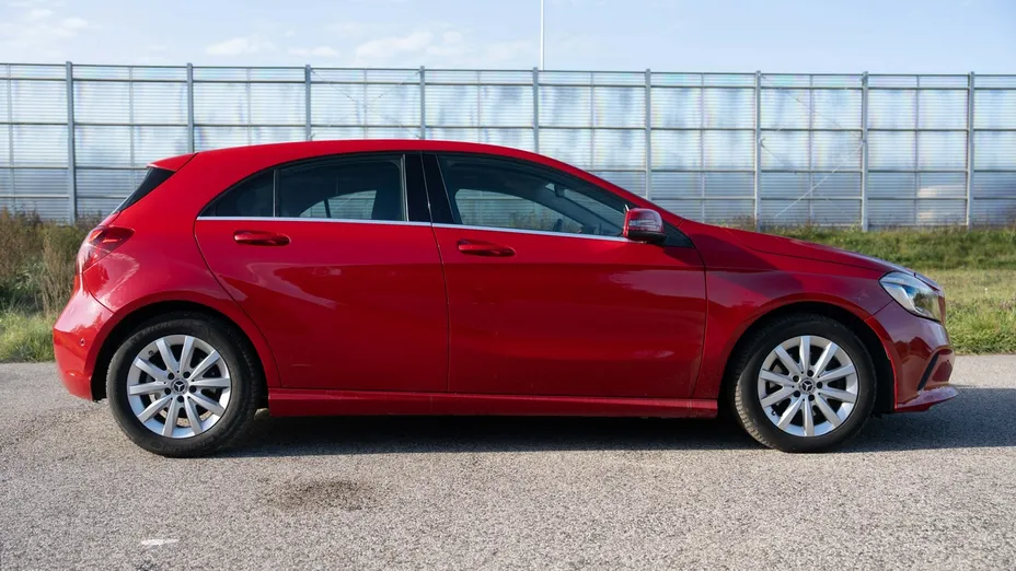 MERCEDES-BENZ A Klasa -