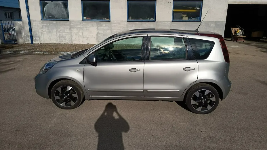 NISSAN Note -