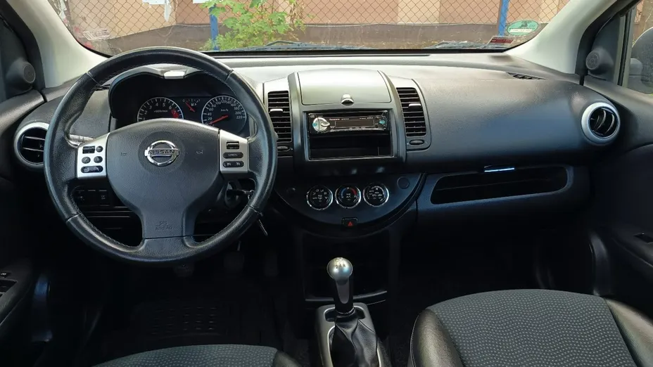 NISSAN Note -