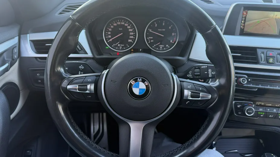 BMW X1 -