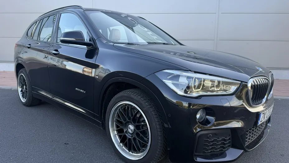 BMW X1 -