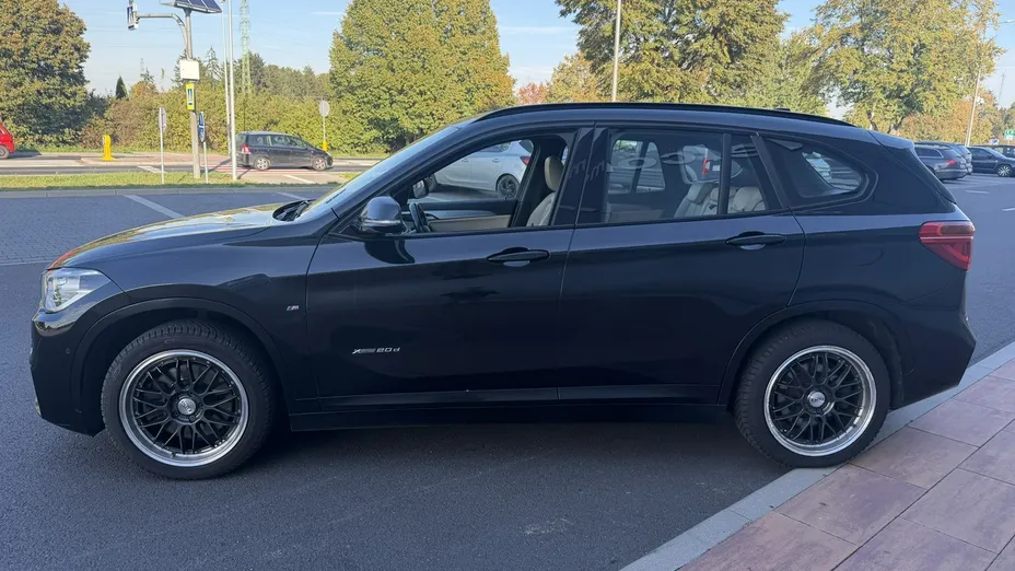 BMW X1 -