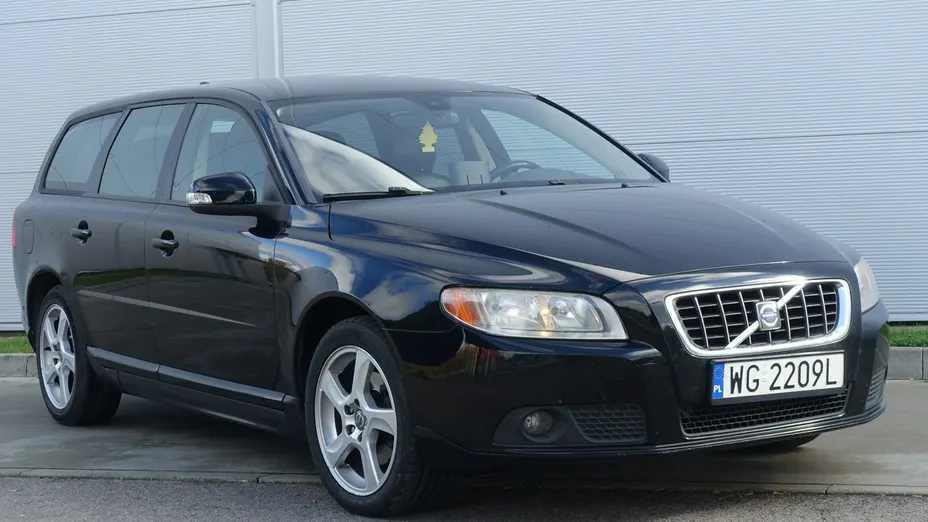 VOLVO V70 -