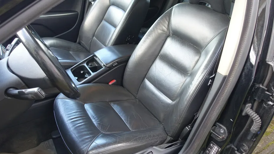 VOLVO V70 -