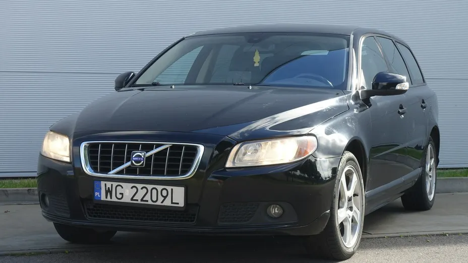 VOLVO V70 -