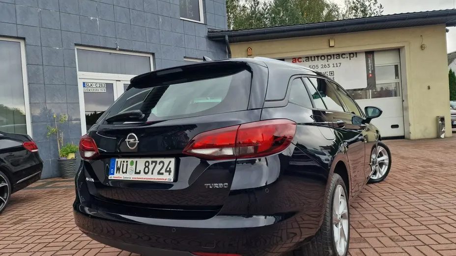 OPEL Astra -