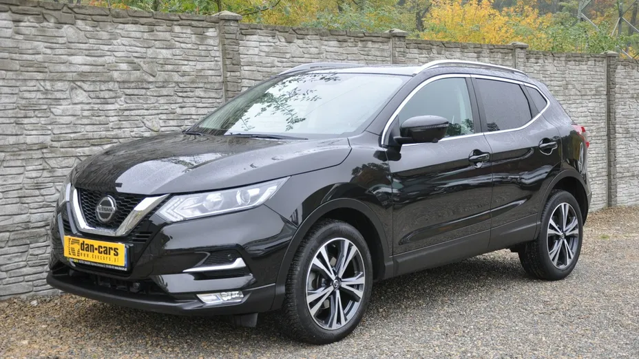 NISSAN Qashqai -