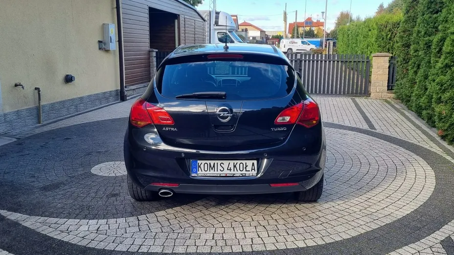OPEL Astra -
