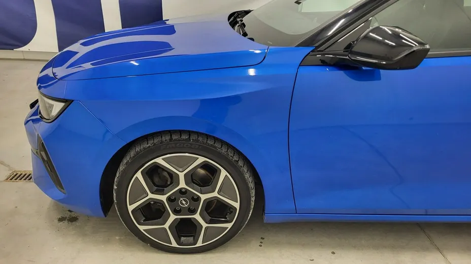 OPEL Astra -