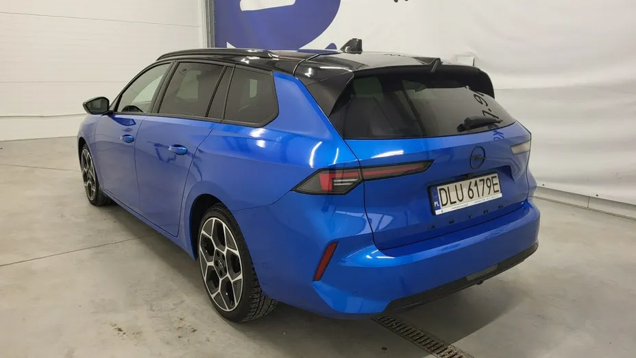 OPEL Astra -