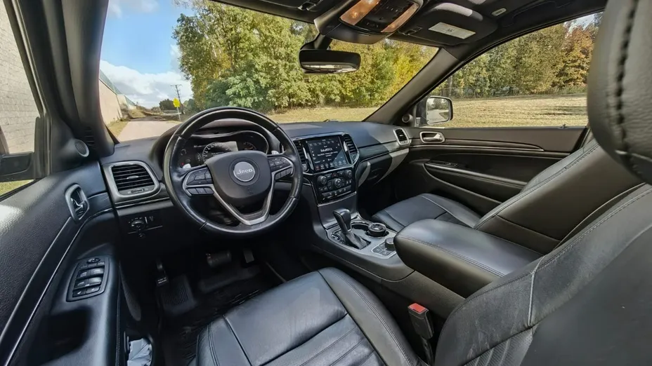 JEEP Grand Cherokee -