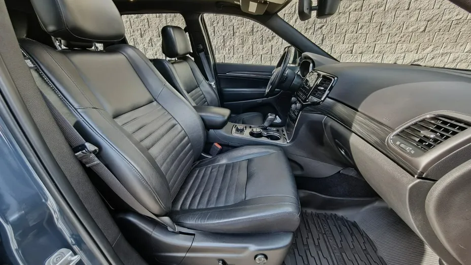 JEEP Grand Cherokee -