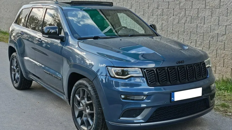 JEEP Grand Cherokee -