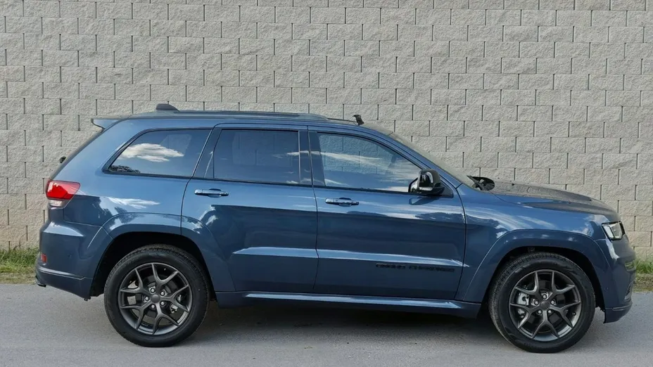 JEEP Grand Cherokee -