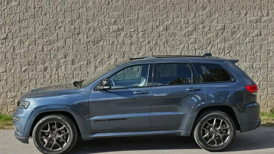 JEEP Grand Cherokee -