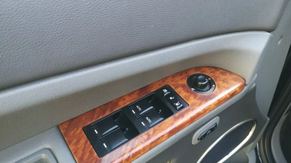 JEEP Grand Cherokee -