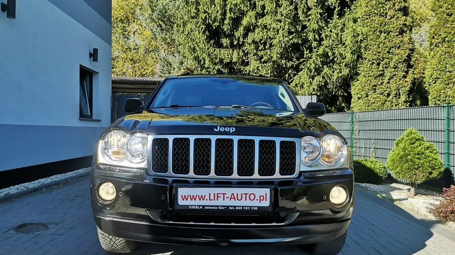 JEEP Grand Cherokee -