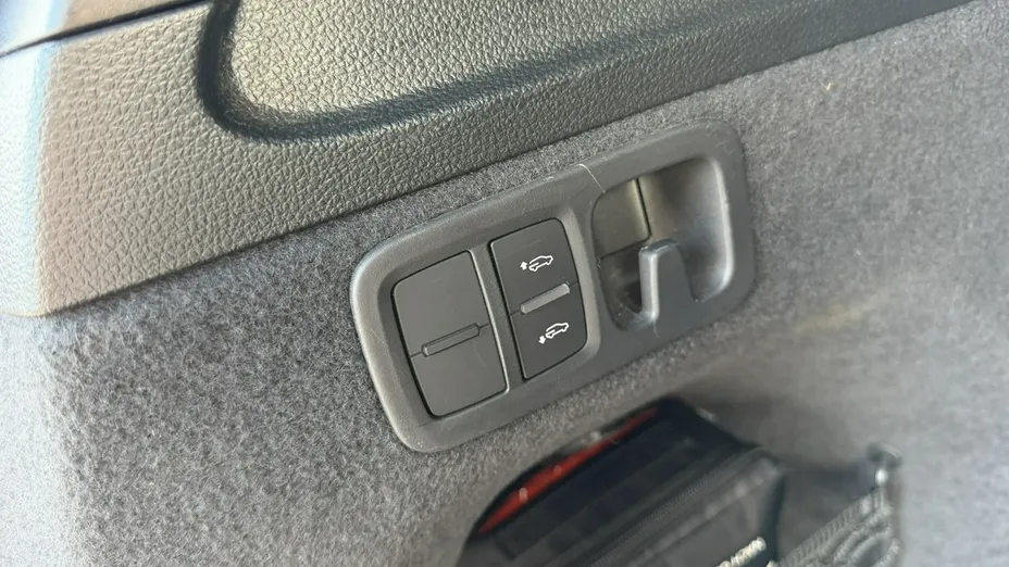 AUDI Q7 -