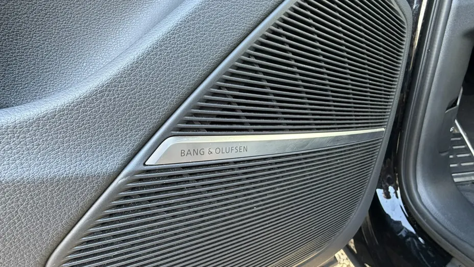 AUDI Q7 -