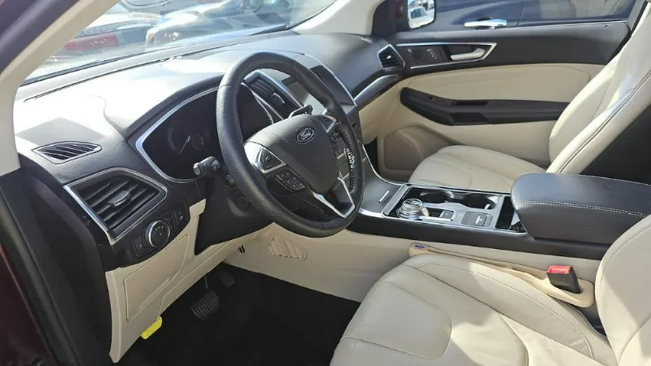 FORD Edge -
