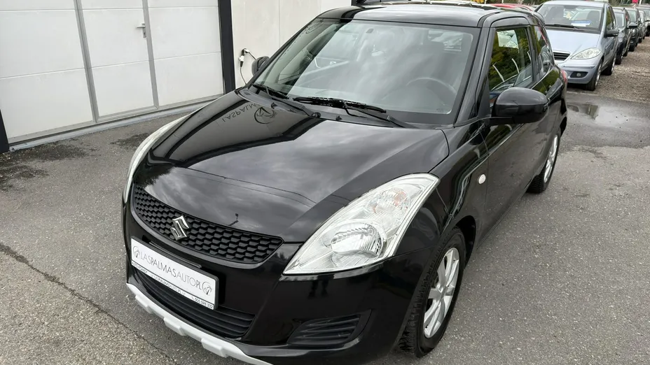 SUZUKI Swift -