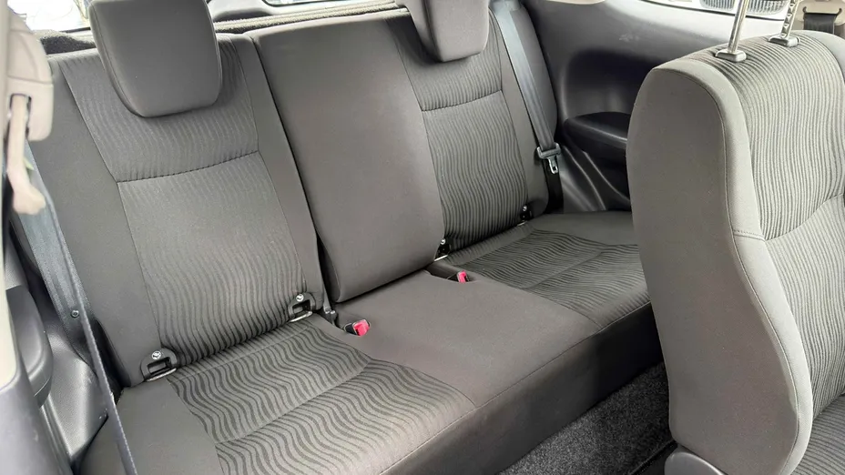 SUZUKI Swift -