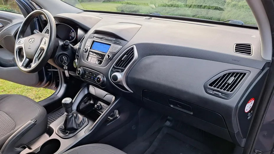 HYUNDAI Tucson -