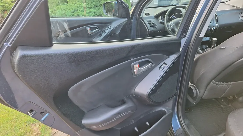HYUNDAI Tucson -